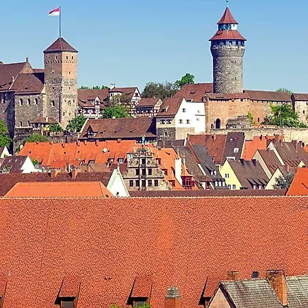 Ibis Altstadt 2*