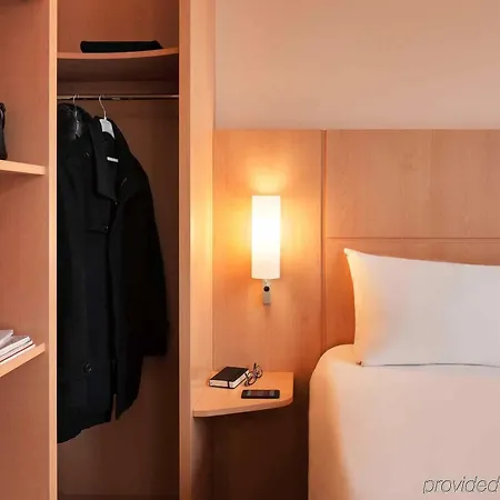 Ibis Altstadt 2* Nuremberg