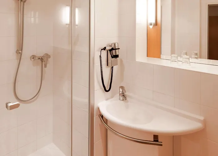 Hotel Ibis Altstadt 2*